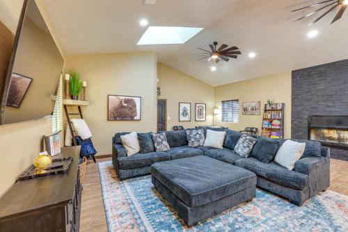 Furnished Gazebo with View Rustic Williams Retreat! in Parks