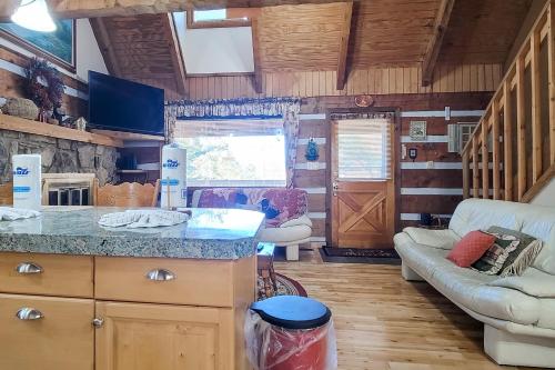 Comfy Cozy in Gatlinburg, USA