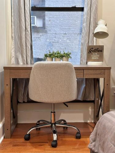 Elegant Urban Escape, New York (photo 3)