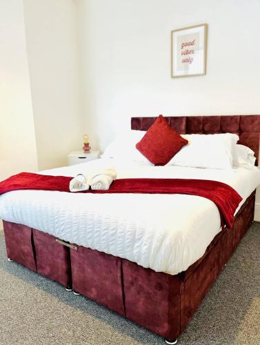 King Room image 3