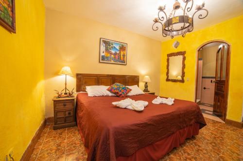 Double Room image 4
