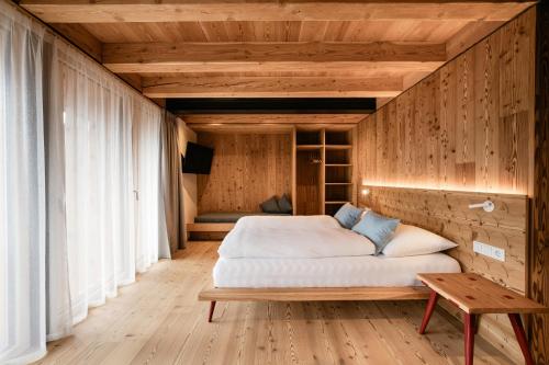 OBERBUCHFELDER historic farmhouse