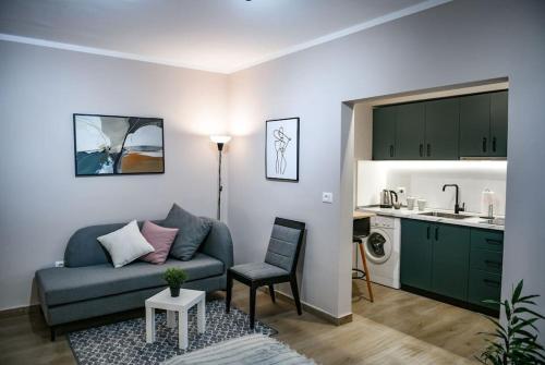 Gevin's Apartment 2, Tirana (photo 10)