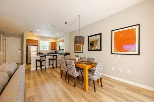 Corvette Getaway - 2 beds - jacuzzi - Forest view in Orlando, USA