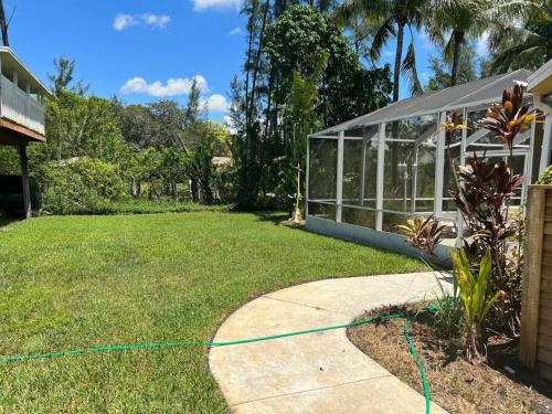 Adorable 1-bedroom guesthouse in West Palm Beach, USA