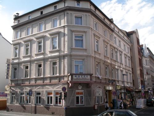 Hotel garni Djaran in Offenbach, Deutschland