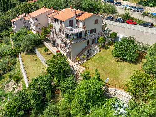 Apartments with a parking space Rabac Labin - 9670 - image 7