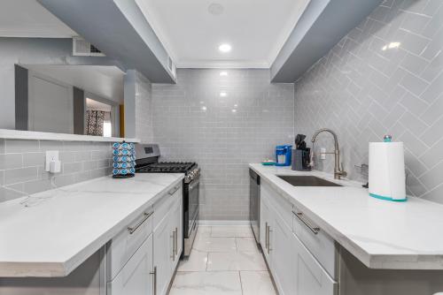 Midtown 1BR Haven with Free Parking & Pet Friendly in Houston, USA