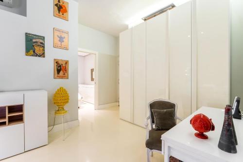 Art Maison Porta Portese, 10 min from Trastevere, Rom (Foto 9)