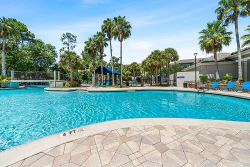 Cozy 2br2ba Minutes To Airport & Westchase #1 near Wildlife on Easy Street/Big Cat Rescue