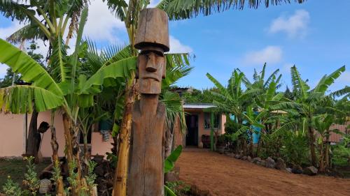 Rapa Nui Oficial — other in Arapiki Hangaroa, Hanga Roa, 2770000, Chile