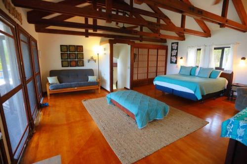 kehena black sand beach house - ocean view swim spa thumb 3