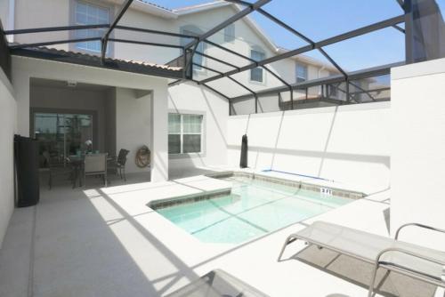 Perfect Townhome for your Vacation w Private Pool – khách sạn tại Hunters Creek