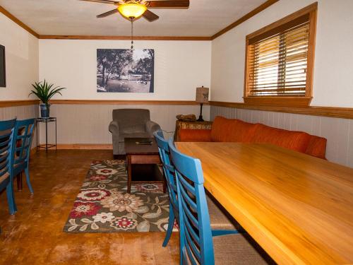 The Resort at Schlitterbahn Ideally located in the prime touristic area of New Braunfels City Center, The Resort at Schlitterbahn promises a relaxing and wonderful visit. Featuring a complete list of amenities, guests will find