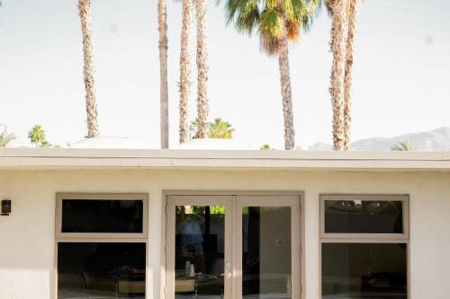 El Mirador by AvantStay Canyon Views Large Pool Outdoor Grill Games Permit4253 in Palm Springs, USA