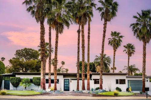 El Mirador by AvantStay Canyon Views Large Pool Outdoor Grill Games Permit4253 in Palm Springs, USA