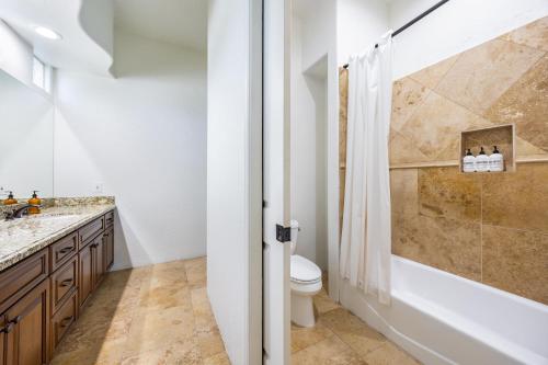 Arcadia by AvantStay Breathtaking Oasis in Scottsdale w Pool Hot Tub Game Room