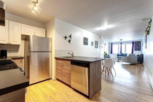 Charming unit with Balcony in Villeray-Saint-Michel-Parc-Extension