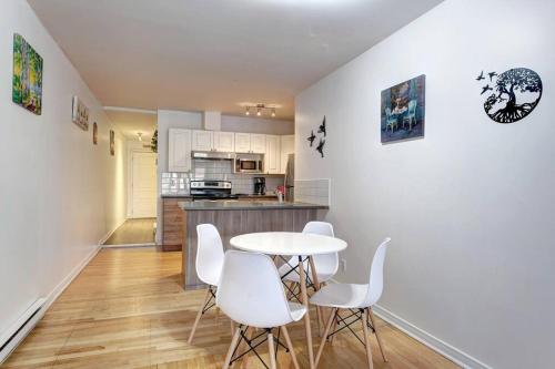 Charming unit with Balcony in Villeray-Saint-Michel-Parc-Extension