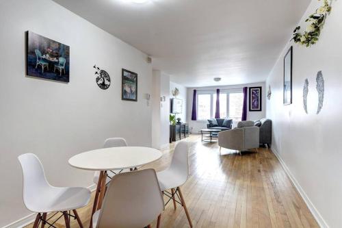 Charming unit with Balcony in Villeray-Saint-Michel-Parc-Extension