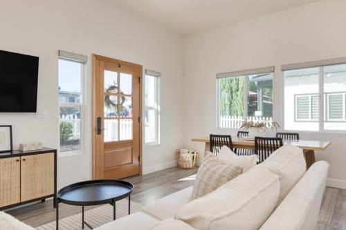 SoCal Cottage by AvantStay Near Gaslamp Firepit in San Diego, USA
