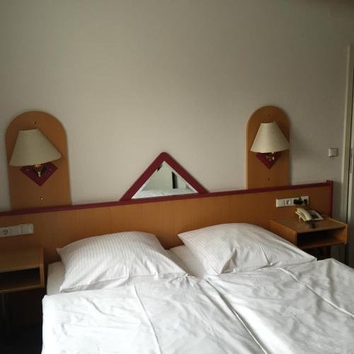 Book From Nz 79 Pius Hof Haus Iii No Breakfast In Ingolstadt