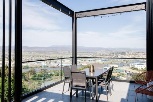 Tamar Views, Inveresk
