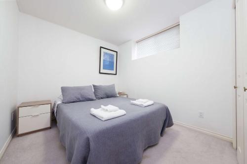 2 Bedroom Basement Guesthouse in Vancouver in Vancouver, Canada