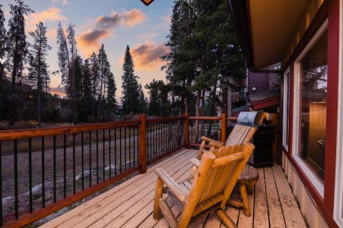 Rover by AvantStay Beautiful Ski-Chalet in Heart of Breckenridge in Breckenridge, USA