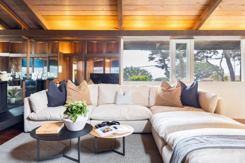 La Jolla Mid-Century by AvantStay Private Pool Outdoor Living Ocean Views in San Diego, USA