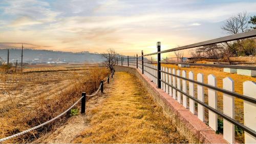 Ganghwa Nakjohealing Caravan&Camping