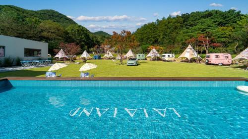 Geumsan Lalaland Caravan