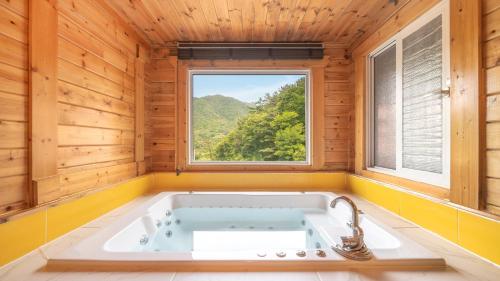 Yangpyeong Isobiyagi Spa Pension Yangpyeong Isobiyagi Spa Pension