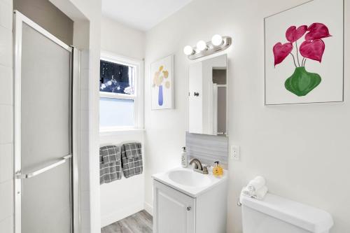 Gilmore by AvantStay Newly Furnished Valley Home in Los Angeles, USA