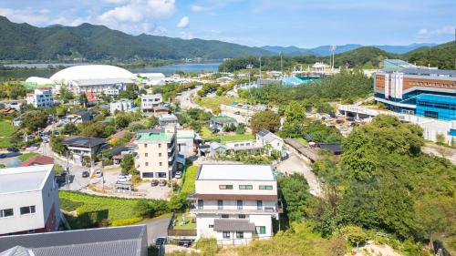 Exterior view, Chuncheon Lio Pension in Gangnam-dong