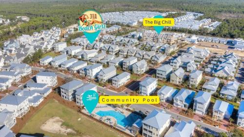 Barefoot Paradise by AvantStay Walk to Beach Pool Bikes in Inlet Beach, USA