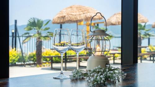 Exterior view, Yeosu Wayo Ocean View Pension in Hwajeong-myeon