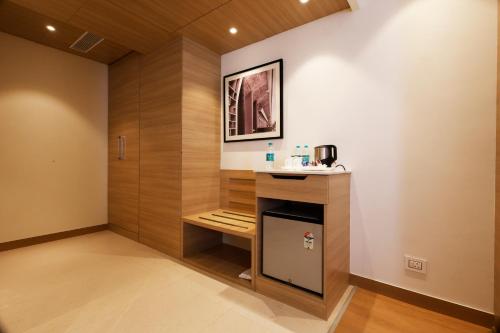 Executive Double Room image 2