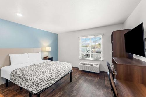 2 double beds