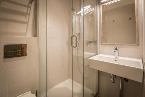 New Town Home 2 Room Type - One-Bedroom Apartment
