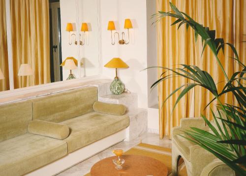 Apollo Palm Hotel - image 14