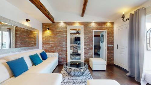 Bluestay 201 - Superb apartment in Paris, Paris (photo 9)