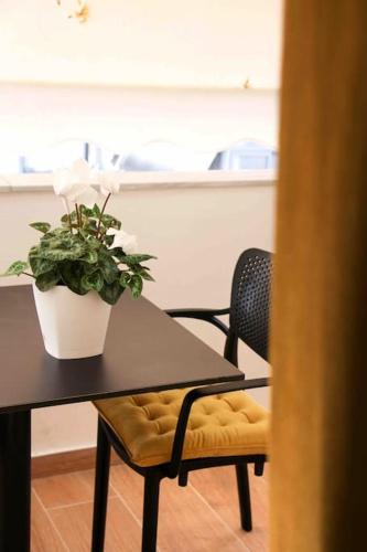 City Center TheBeeApartment, Myslym Shyri, Tirana (photo 6)