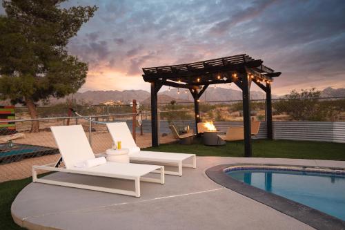 Jackrabbit Ridge by AvantStay Entertainers Paradise w Pool Games in Twentynine Palms, USA