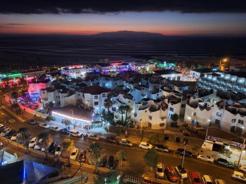 Las Americas Ocean Panorama - Tap to explore photos