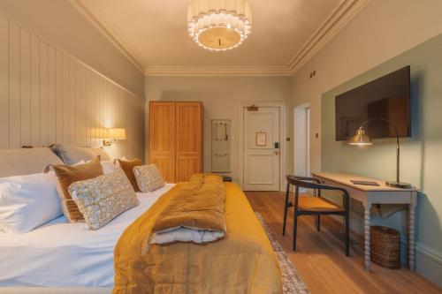 Pine Trees Hotel Pitlochry - image 9