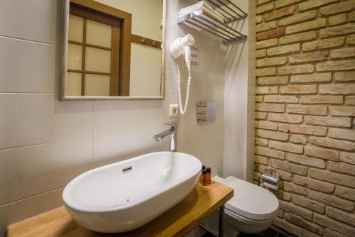 New Town Home 3 Room Type - One-Bedroom Apartment