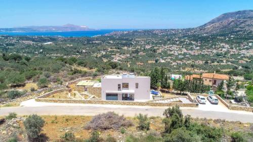 In Vivo Villa - Breathtaking View -90sqm Heated Infinity Pool In Vivo Villa - Breathtaking View -90sqm Heated Infinity Pool