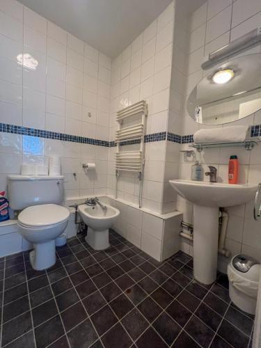 Hertford Court – London
