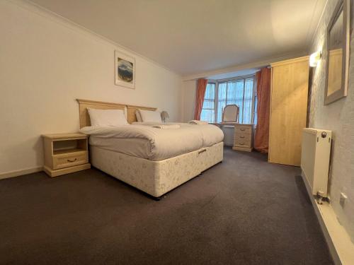 Hertford Court – London